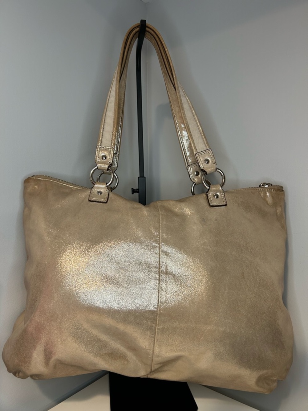 Coach Poppy Era Metallic Shoulder Bag Champagne Gold with Hang Tags 2012 - Picture 5 of 13